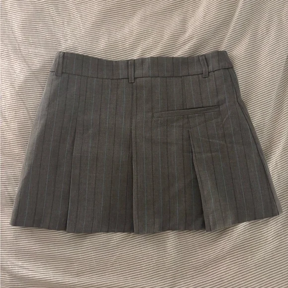 Zara Gray and Blue Striped Skirt - Picture 2 of 3